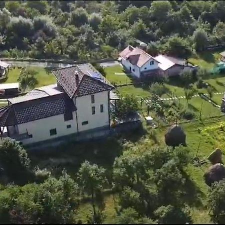 Apartament La Vila Куртя-де-Арджеш Экстерьер фото